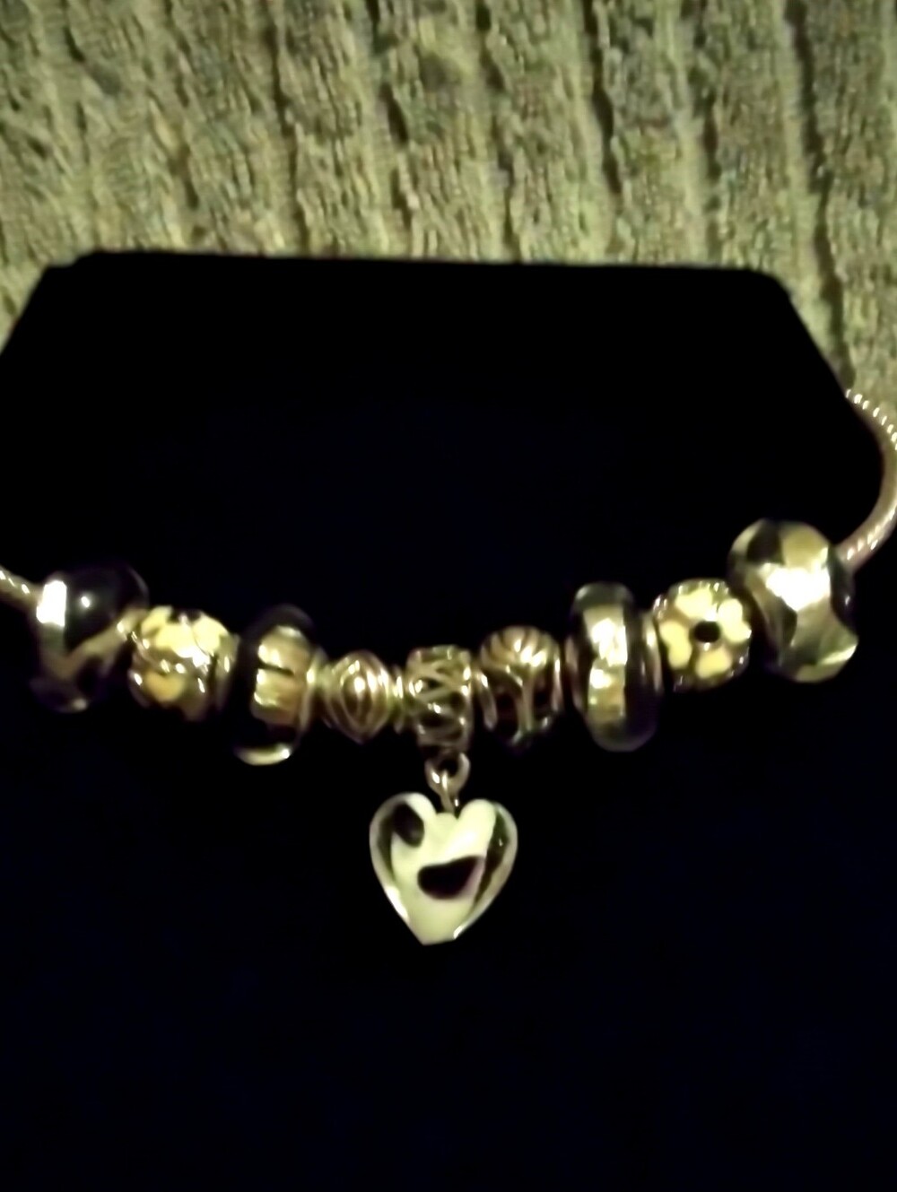 Silver Heart Glass And Enamel Charm Bracelet ( Pandora Style)